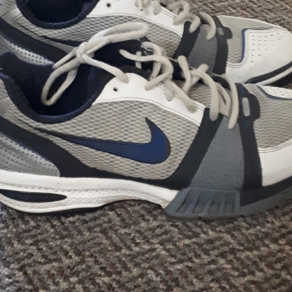 Nike Air Trainer sz 9.5, great shape 2006. - Picture 7 of 9